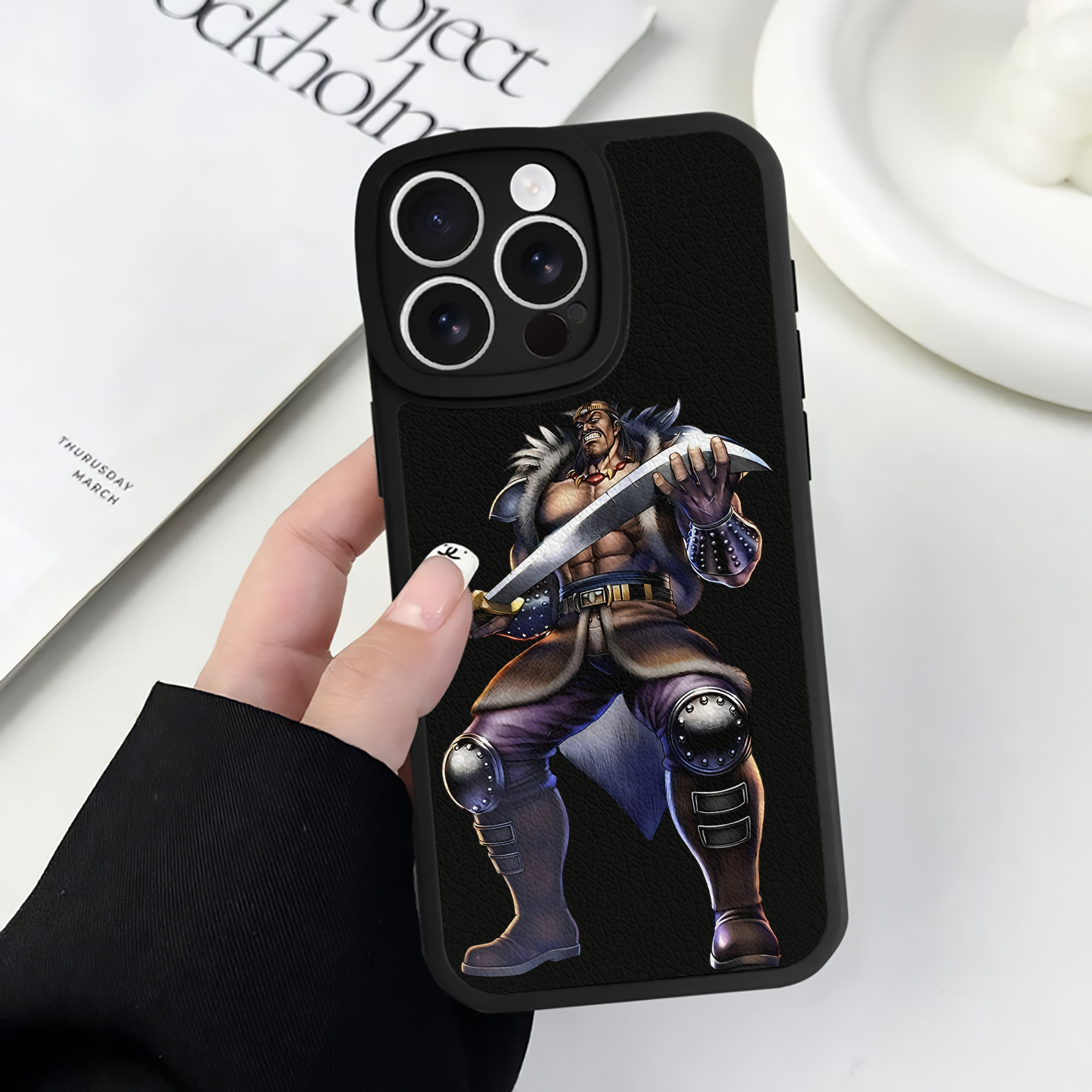 （画像用） 北斗の拳 Fist of the North Star 【iPhone 16シリーズ対応】シリコンスマホケース（レザー調） 材質：シリコン